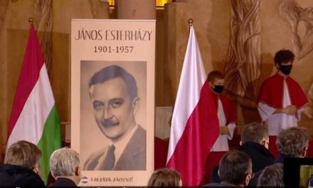 Nem ismert megalkuvást a totalitárius rendszerekkel szemben: varsói mise Esterházy emlékére