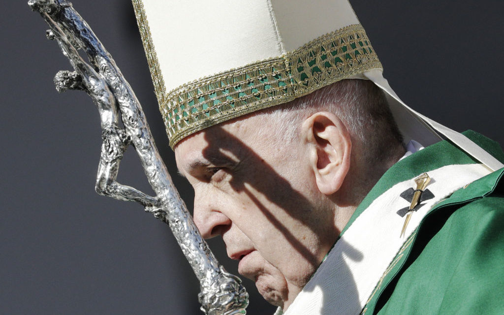 Nemet mondott a Vatikán a kapcsolatban élő azonos neműek áldására