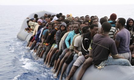Giorgia Meloni hajóblokáddal állítaná le a földközi-tengeri migrációt