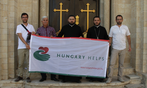 Magyar segítséggel szülőföldjükre visszatérő keresztények