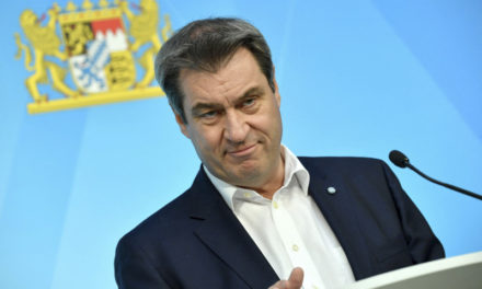 A bajor miniszterelnök felgyorsítaná a Szputnyik V uniós engedélyeztetését