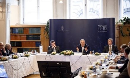 Orbán Viktor: Az új magyar egyetemi rendszer az egész országot húzza előre