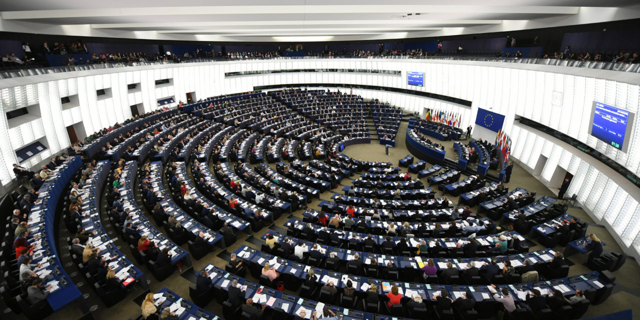 Az Európai Parlament jóváhagyta az Ukrajnának szánt 5 milliárd eurós EU-hitelt