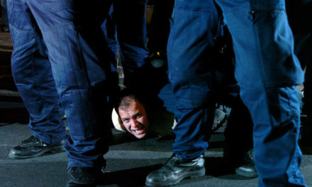A brüsszeli baloldal összezárt a 2006-os rendőrterror idején