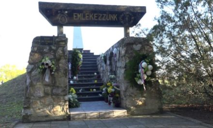 Az 1944-ben kivégzett áldozatokra emlékeztek Adorjánon