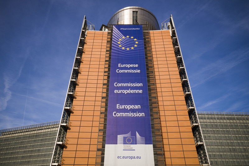 Tagjelölti státuszt ajánl Ukrajnának az Európai Bizottság
