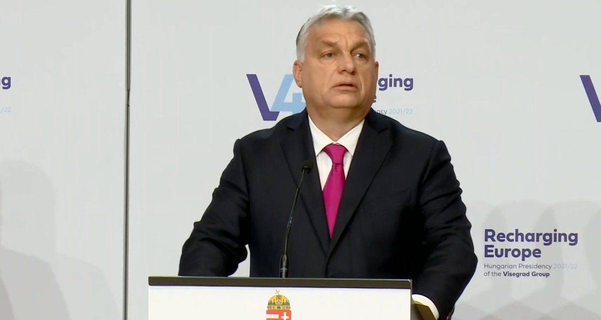 Orbán: Brüsszel elhibázott politikát folytat