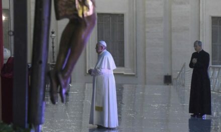 Ferenc pápa: ördögi sablon szerint élünk