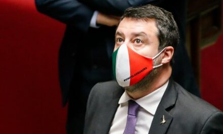 Salvini: minél több a fegyver, annál inkább eltávolodik a béke