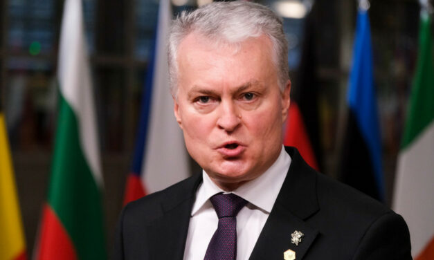 A litván elnök megköszönte Orbán Viktor kiállását