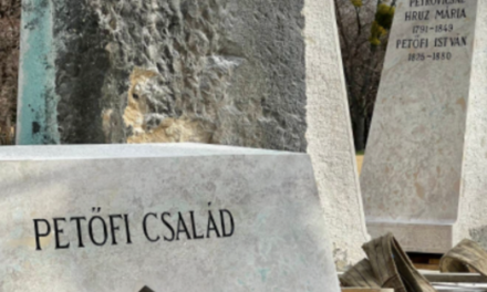 Megemlékezés a Petőfi család síremlékének felújítása alkalmából