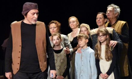 Esztergomi Várszínház: Hit nélkül lehet élni, de nem érdemes