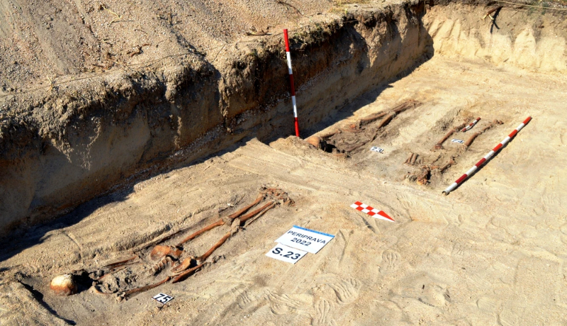 Újabb csontvázakat exhumáltak Peripraván, a hírhedt kommunista munkatábor területén