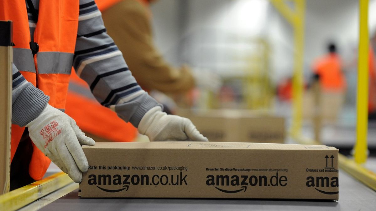 Az Amazon június végén a meghallgatáson áll, hogy megtartsa az EU parlamenti hozzáférését