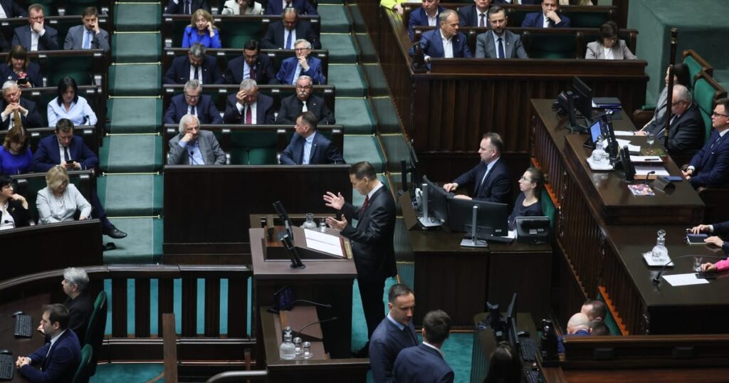 16 ország arra kéri az EU -t, hogy fiskális mozgásteret töltsön el a védelemre