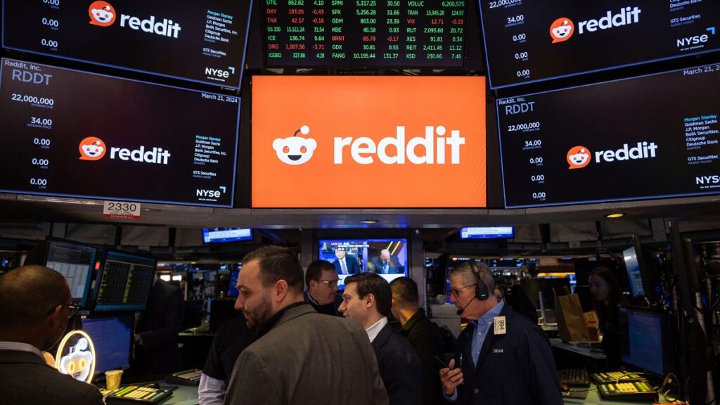 A Reddit az antropikus beperelésre állítja, hogy állítólag „lekaparja” a felhasználói megjegyzéseket az AI Chatbot Claude kiképzésére