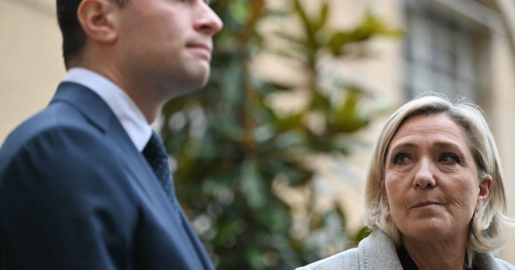 Bardella harcolni a Le Pen mellett, a végéig, nem kommentálja a cseréjét