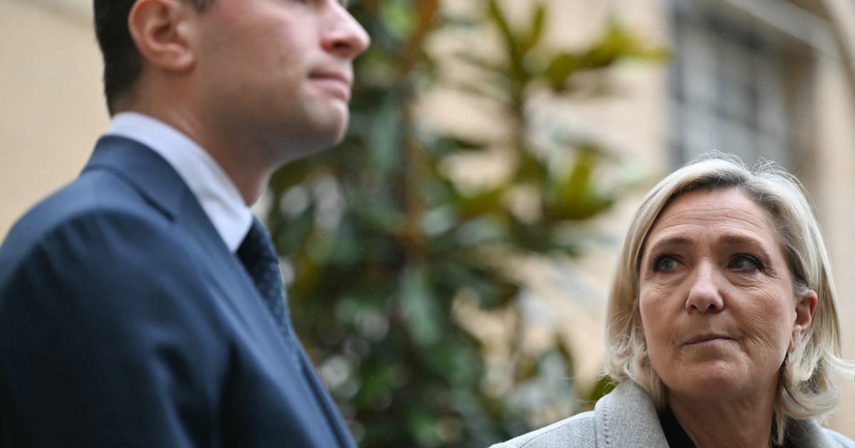 Bardella harcolni a Le Pen mellett, a végéig, nem kommentálja a cseréjét