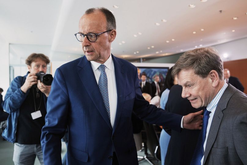 Kanzler Friedrich Merz (CDU) Mit Seinem außenminister Wadephul (CDU)