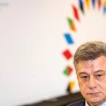 A cseh kormány túléli a bizalmatlan szavazatot a Bitcoin-botrány felett