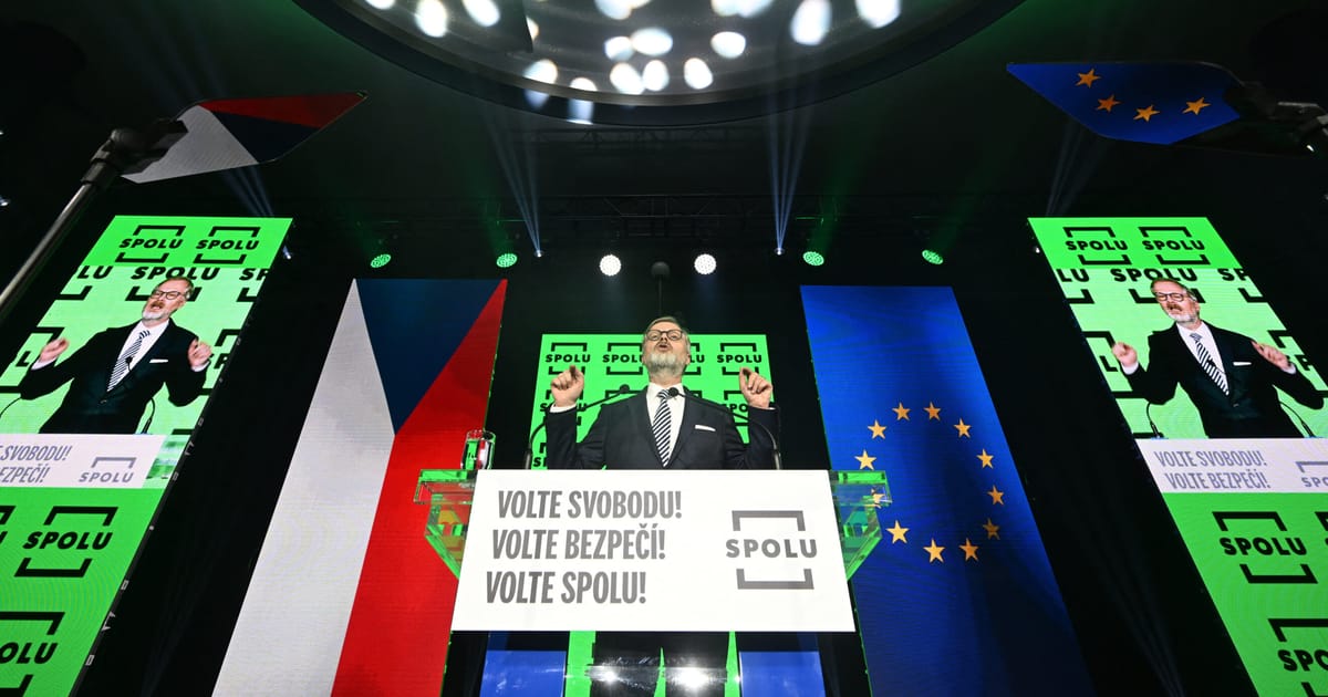 Oroszország dezinformációkkal árasztja el a cseh választásokat, miközben Babiš vezet a szavazáson