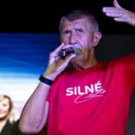 A cseh éllovas, Babiš kizárja, hogy feloldják a szankcionált orosz sajtó kitiltását
