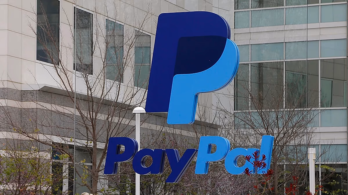 A PayPal amerikai bankot alapít, bővíti a betéteket és a hiteleket