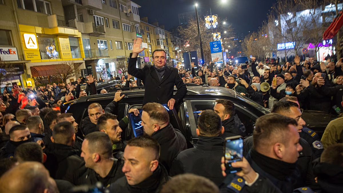 Kurti miniszterelnök kormánypártja a szavazatok 50 százalékával nyerte meg a koszovói előrehozott választást