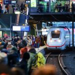 Pszichiátriai kórházba zárták azt a nőt, aki megkéselt 15 embert a hamburgi vasútállomáson