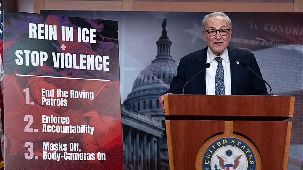 Az amerikai szenátus elfogadta a Trump által támogatott kormányzati finanszírozási megállapodást a részleges leállás elkerülése érdekében