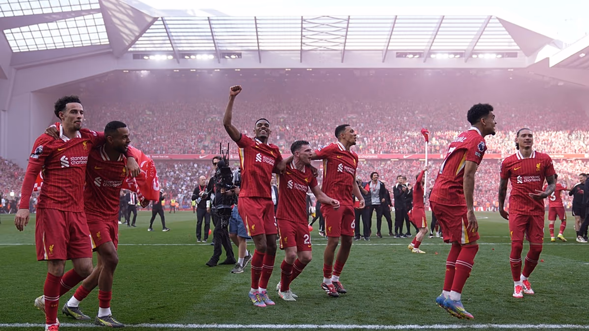 A futball leggazdagabb klubjai 12,4 milliárd eurót értek el rekordbevételű szezonban