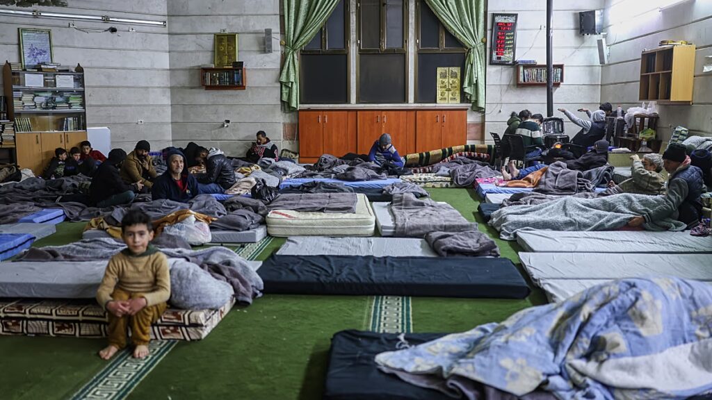 Aleppót a szíriai erők és az SDF összecsapásai közepette új kiszorítások várják