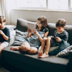 Ausztrália 16 év alatti közösségi média tilalma: Hogyan találják meg a gyerekek már a módját ennek elkerülésére