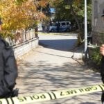 Három török ​​rendőr meghalt az Iszlám Állam fegyveresei elleni razziában, amikor az újévi biztonsági szigorítások miatt megszilárdulnak