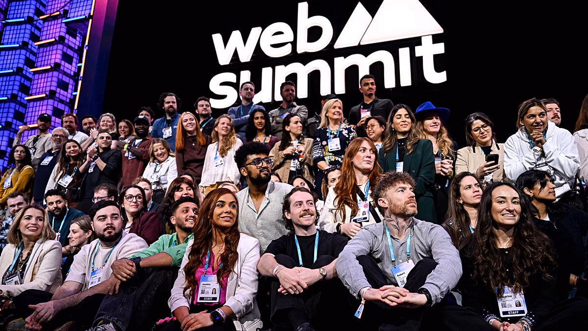A Web Summit Qatar induló vállalkozásai 205 millió dollárt gyűjtenek, miközben az AI és a robotika alakítja a technológia jövőjét