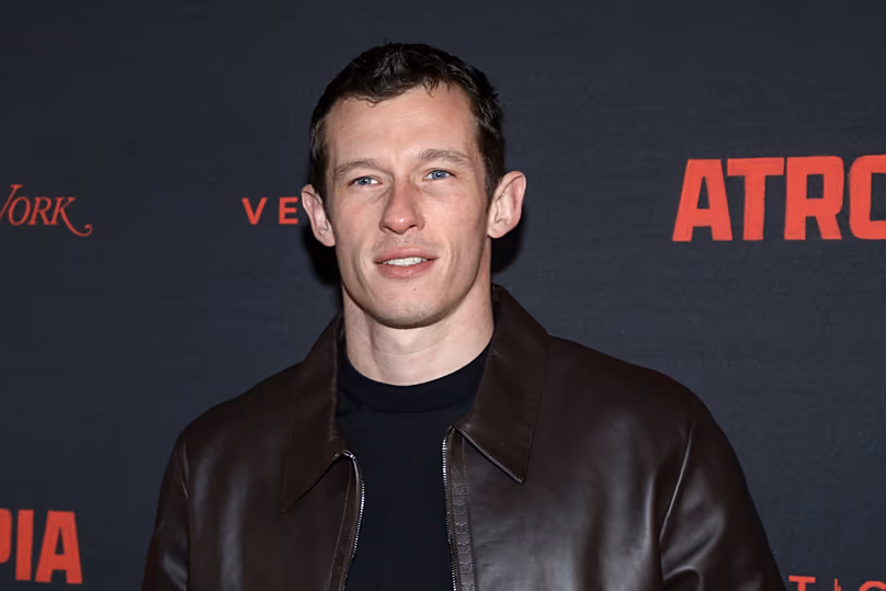 Ő lesz az új James Bond? Talán Callum Turner csütörtökön mindent elárul