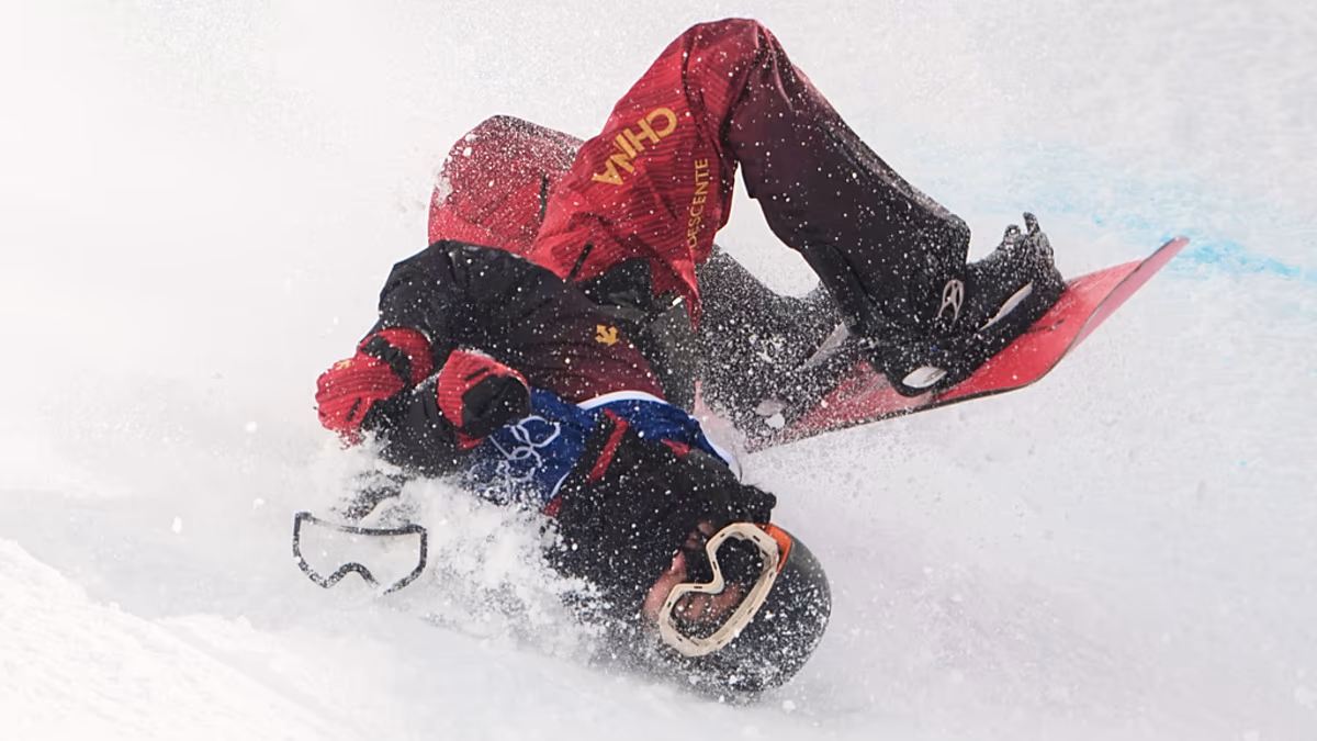 Minél keményebb az esés... A legimpozánsabb képek a 2026-os olimpiai játékok eséseiről