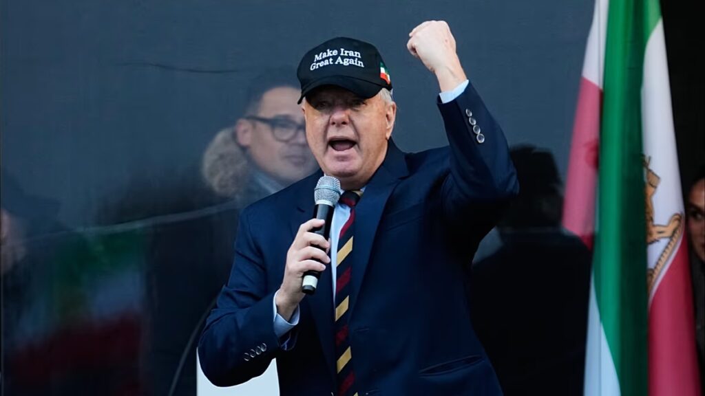 Graham amerikai szenátor sürgeti Szaúd-Arábiát és az Egyesült Arab Emirátusokat, hogy javítsák kapcsolataikat Irán nyomásának növekedésével