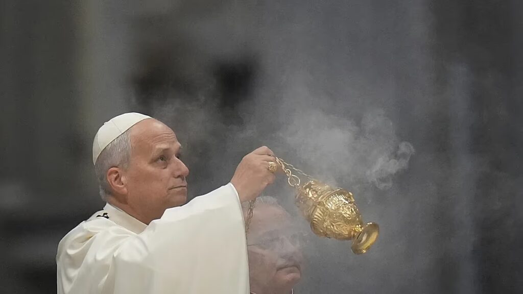 A Vatikán mesterséges intelligencia segítségével fordítja le a szentmisét 60 nyelvre a Szent Péter-bazilikában