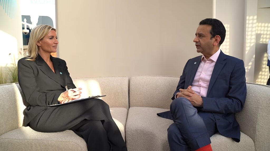 A mesterséges intelligencia körüli narratívának a munkahely elvesztésétől az engedélyezésig kell változnia – mondja a Tech Mahindra vezérigazgatója