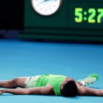 Alcaraz túljutott sérülésén, és legyőzte Zverevet az izgalmas, ötszettes Australian Open elődöntőben