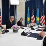 Az Egyesült Államok elmélyíti közép-ázsiai kapcsolatait, új befektetési megállapodásokat ír alá