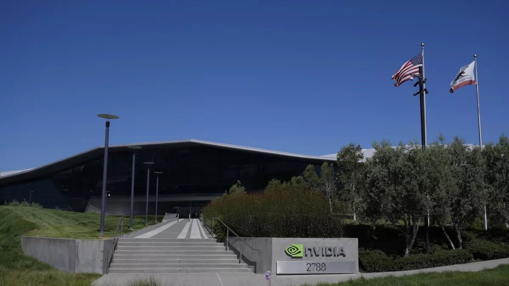 Nvidia: Semmi jele annak, hogy zsetonok fogytak volna, mert minden tekintet Blackwellre szegeződik