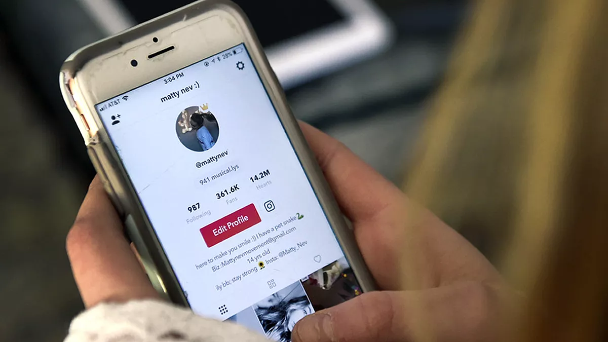 Portugália zöld lámpát tiltott a 16 éven aluli gyermekek közösségi médiához való hozzáférésére vonatkozóan