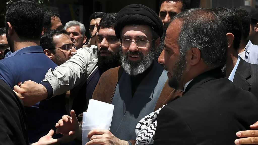 Irán Mojtaba Khameneit nevezte ki a legfelsőbb vezetőnek Ali Khamenei néhai ajatollah utódjaként