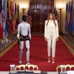 Melania Trump a humanoid robotot és a mesterséges intelligencia osztálytermének vízióját hozza el a globális oktatási csúcstalálkozóra