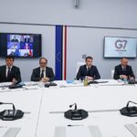 A francia Macron ellenezte az Oroszország elleni szankciók feloldását