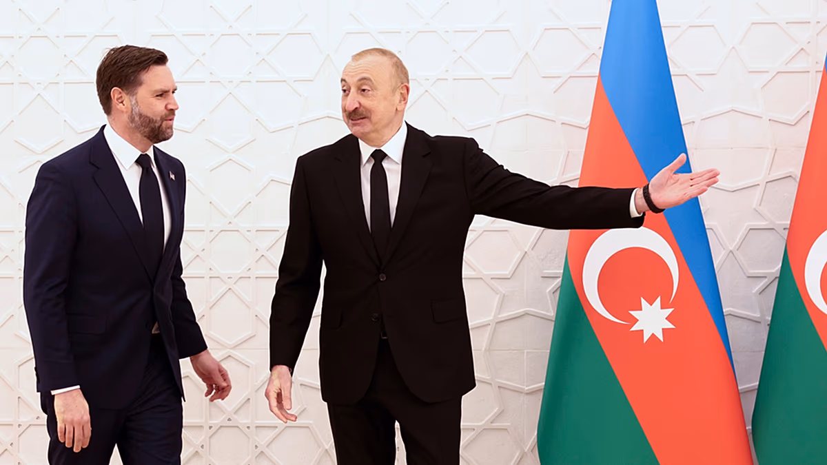 Az Egyesült Államok megerősíti kapcsolatát Azerbajdzsánnal és Örményországgal Vance történelmi dél-kaukázusi látogatása során