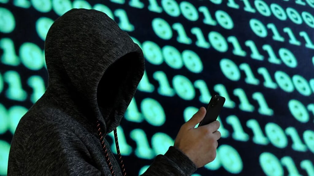 Az amerikai FBI szerint az orosz hackerek a Signal és a WhatsApp fiókokat veszik célba