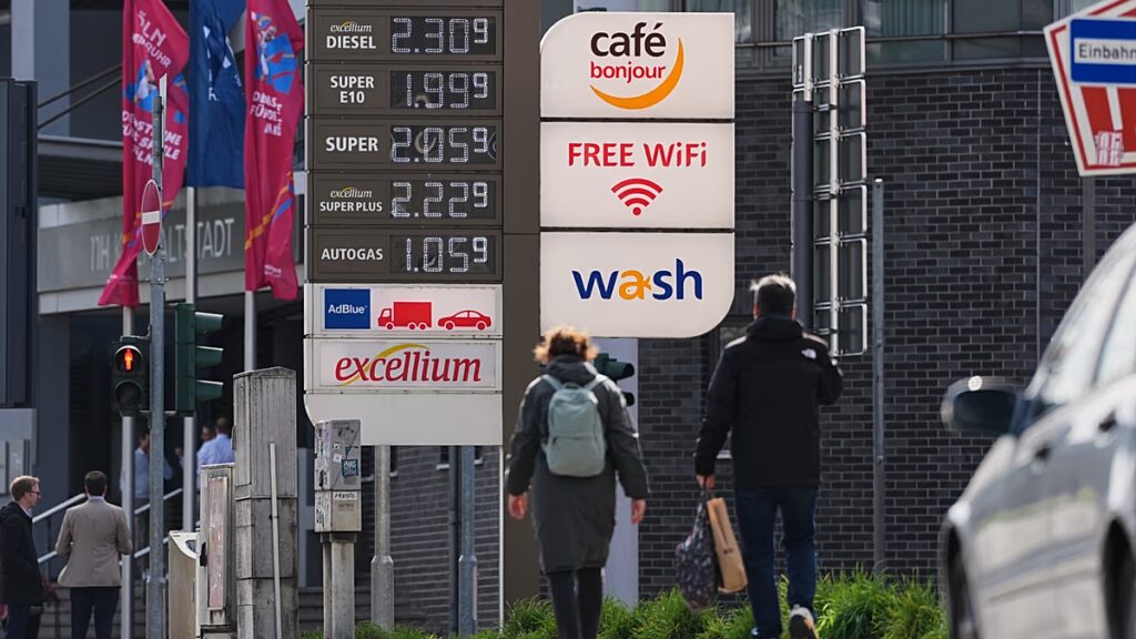 Európa válasza az iráni háború miatti energia- és üzemanyagköltségek könyörtelen megugrására